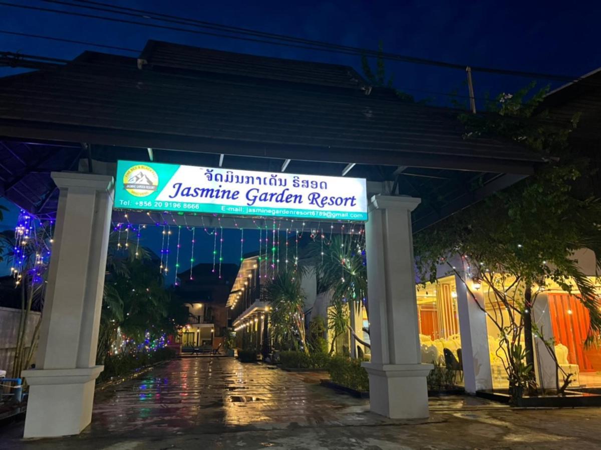 Jasmine Garden Resort Vang Vieng Buitenkant foto