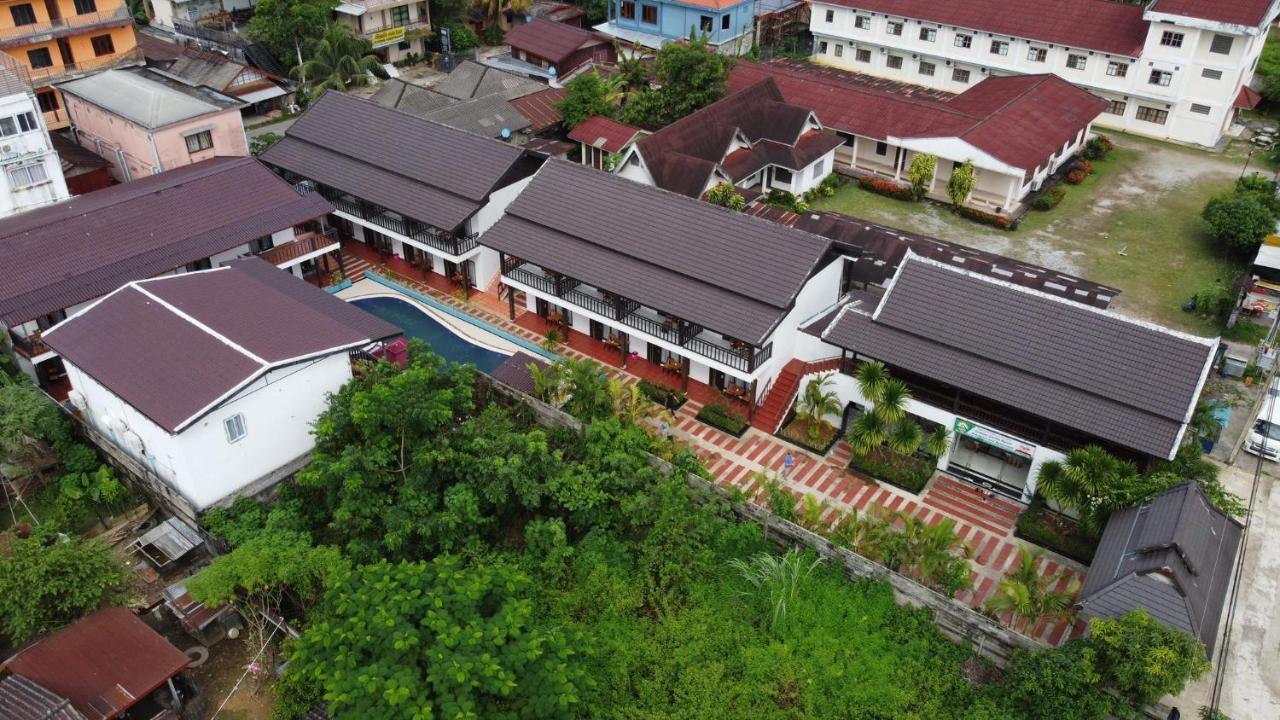 Jasmine Garden Resort Vang Vieng Buitenkant foto
